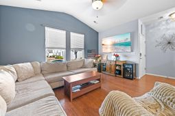 190 Olde Towne Way photo 4