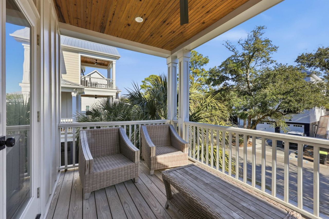 48 Half Shell Ct. Photo 12