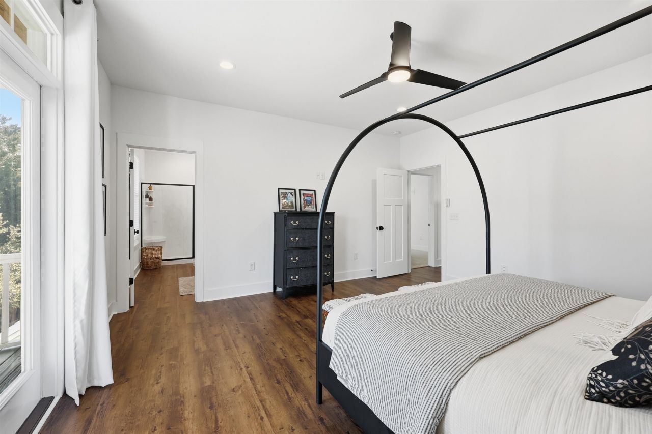 48 Half Shell Ct. Photo 19