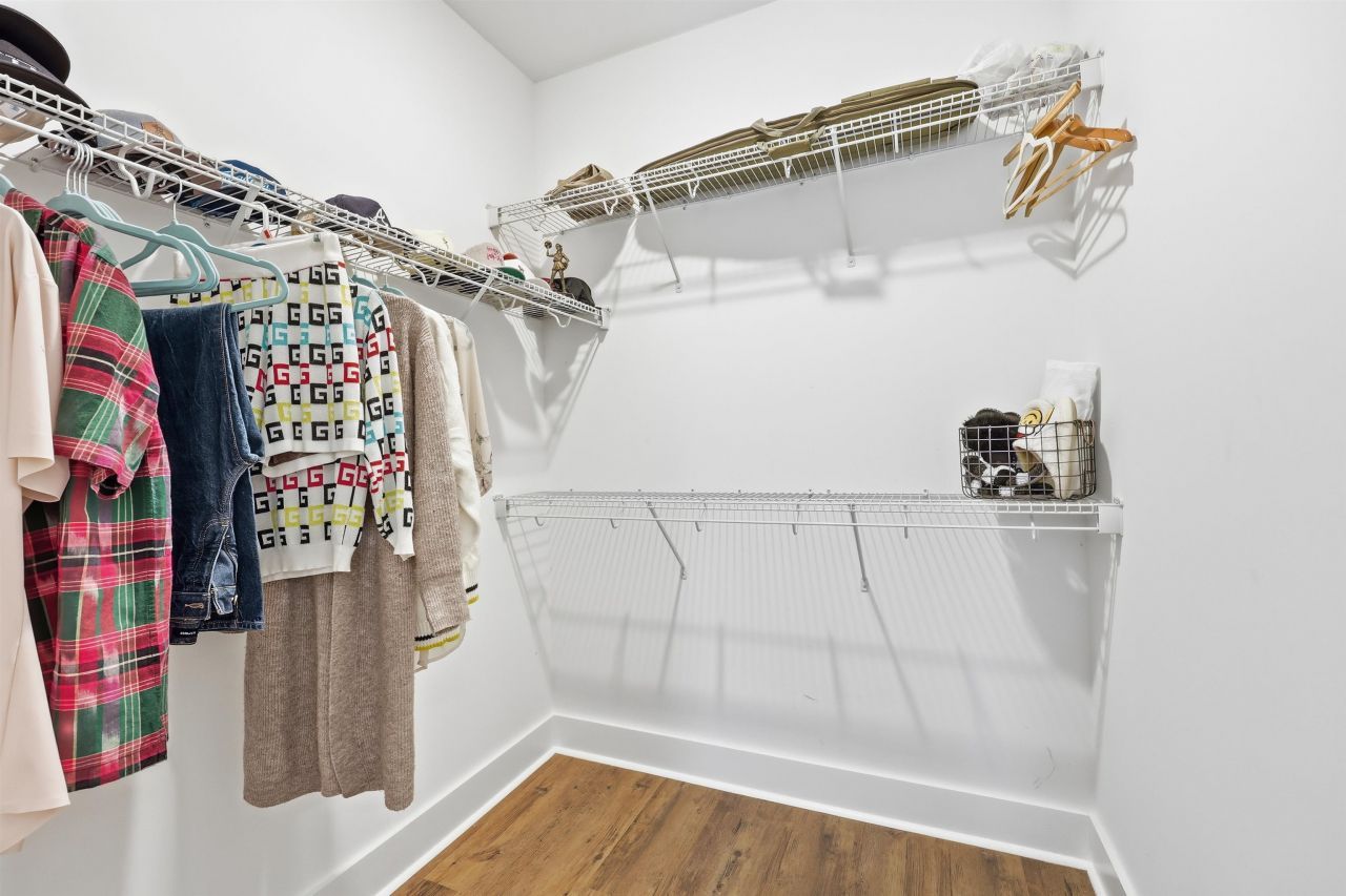 48 Half Shell Ct. Photo 29