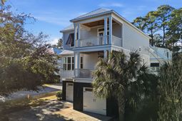 48 Half Shell Ct. photo 4