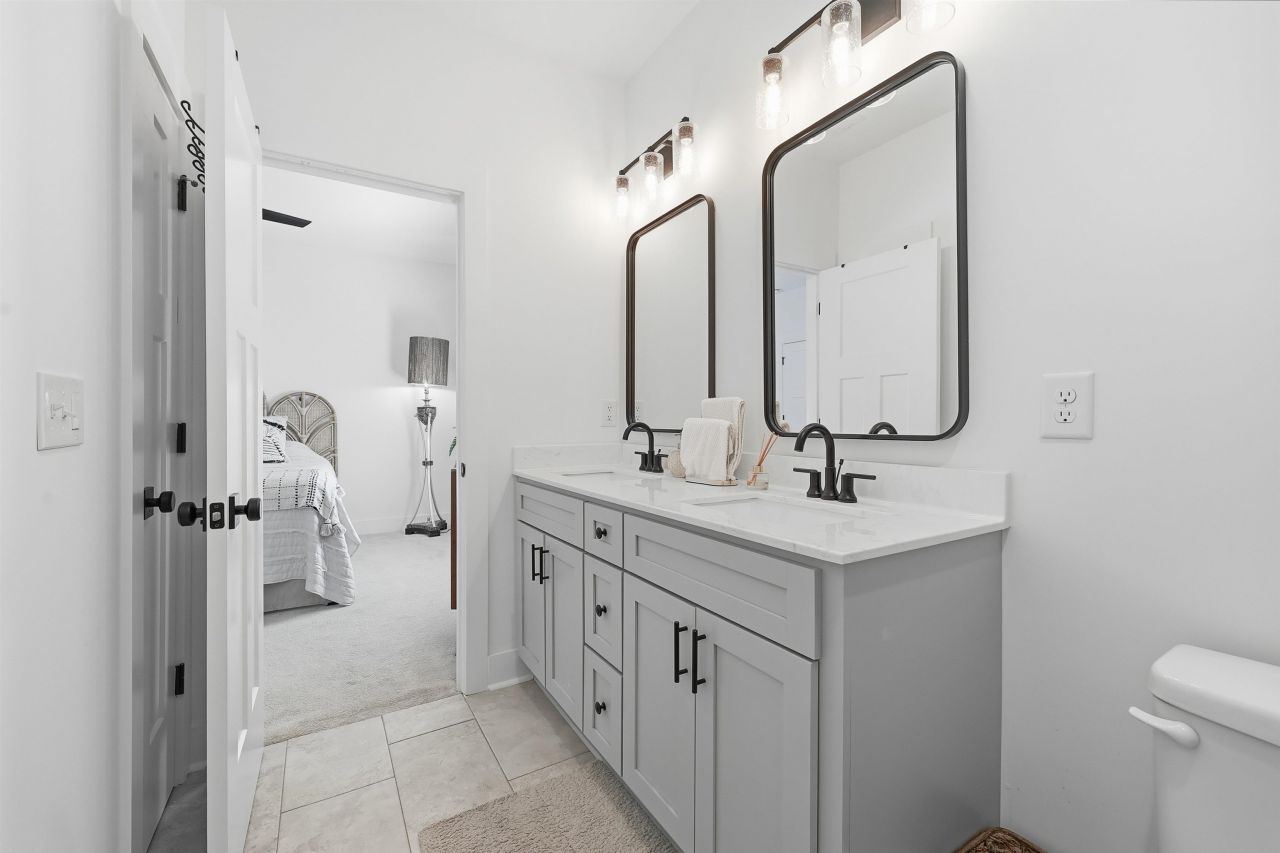 48 Half Shell Ct. Photo 33