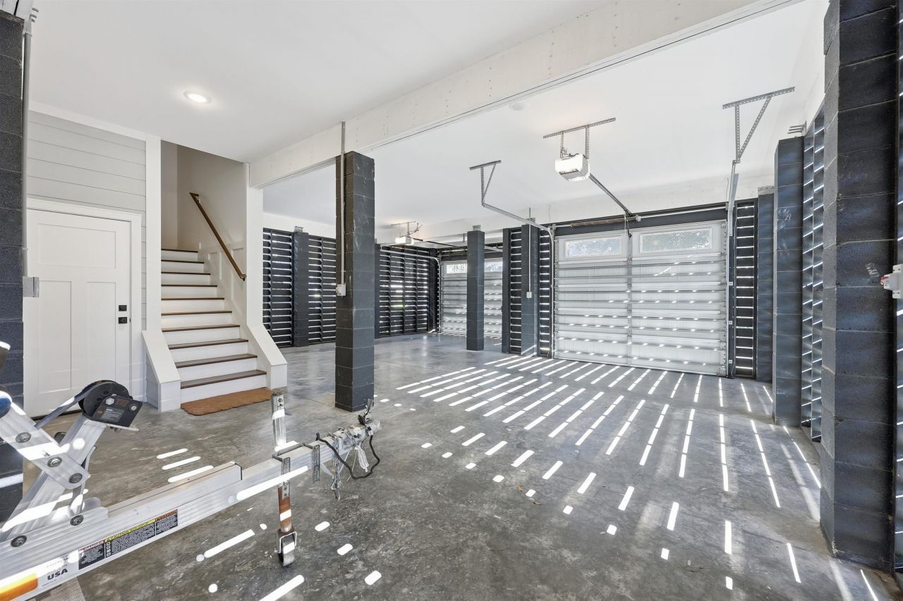 48 Half Shell Ct. Photo 37