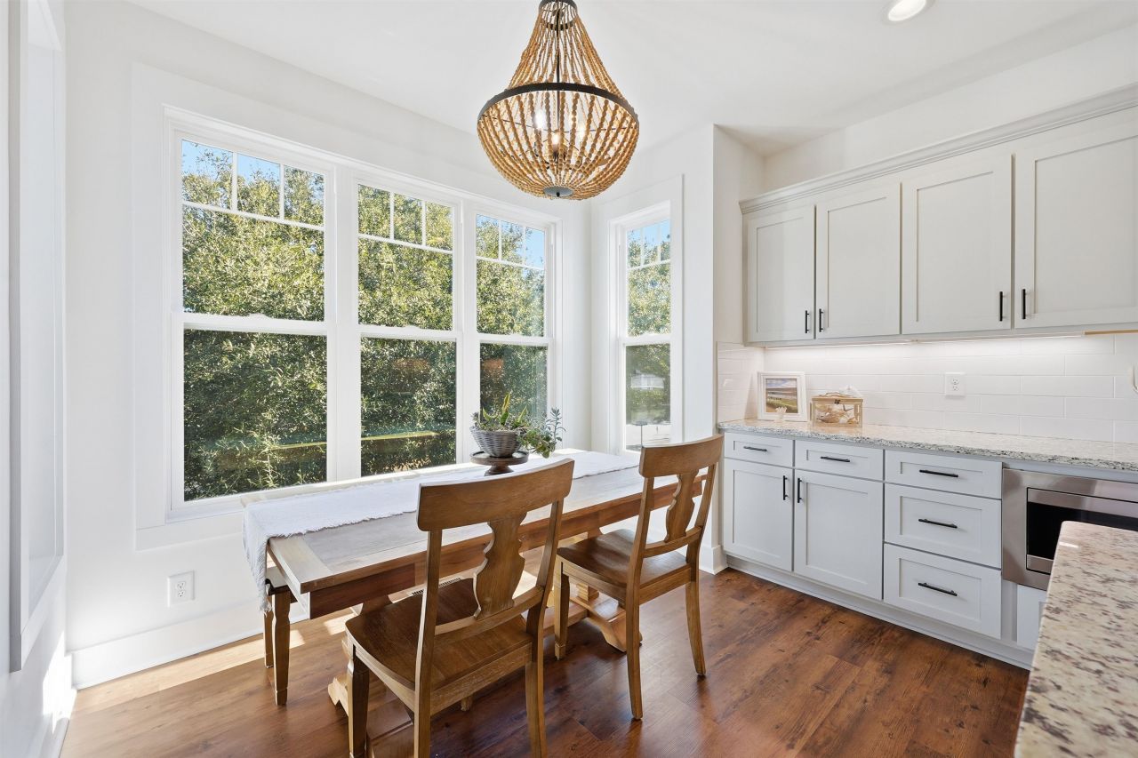 48 Half Shell Ct. Photo 5