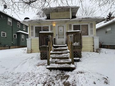 2805 Reynolds Street, Flint, MI 48503