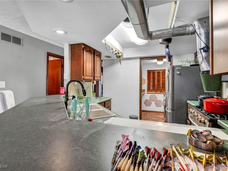 2189 Pinebrook Trail, Cuyahoga Falls, OH 44223 Photo 13