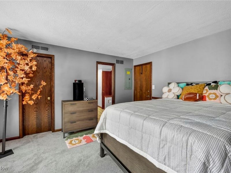 2189 Pinebrook Trail, Cuyahoga Falls, OH 44223 Photo 22