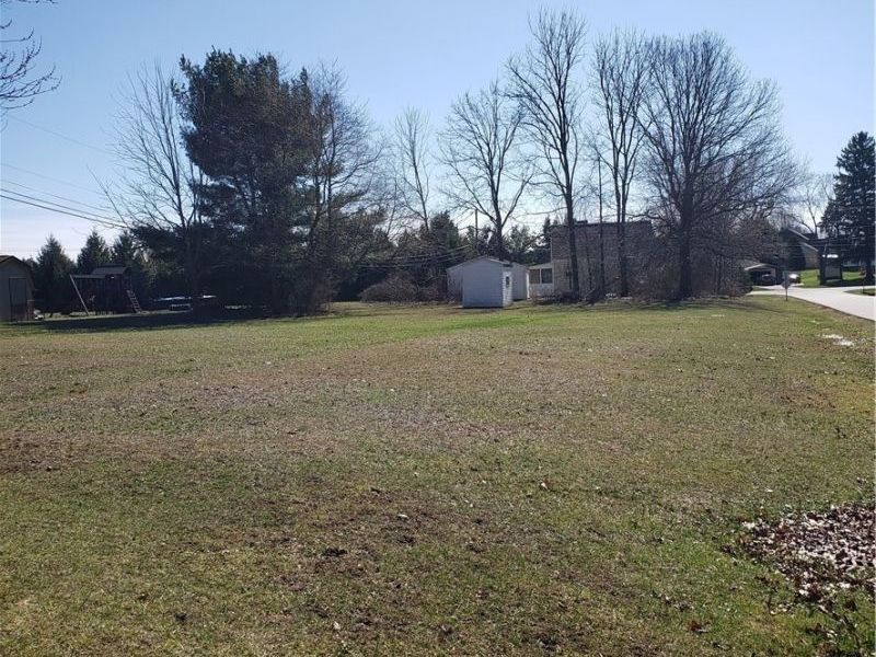 5411 Columbus Road NE, Louisville, OH 44641 Photo 2