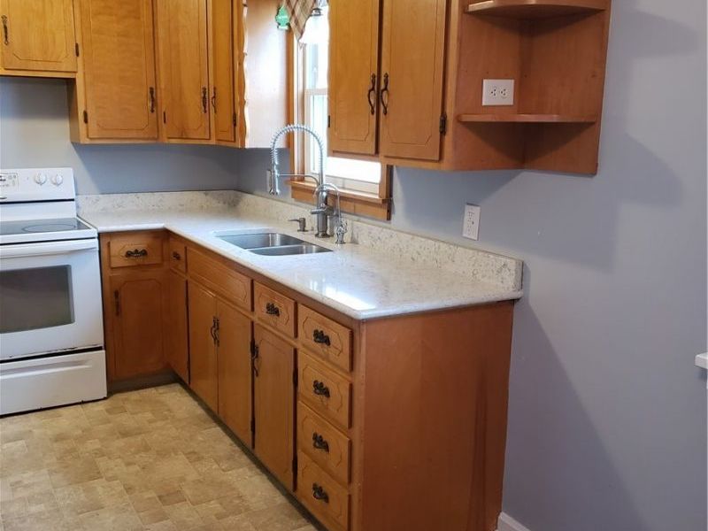 5411 Columbus Road NE, Louisville, OH 44641 Photo 6