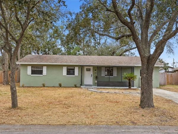 112 ALEXANDRIA AVENUE, MINNEOLA, FL 34715