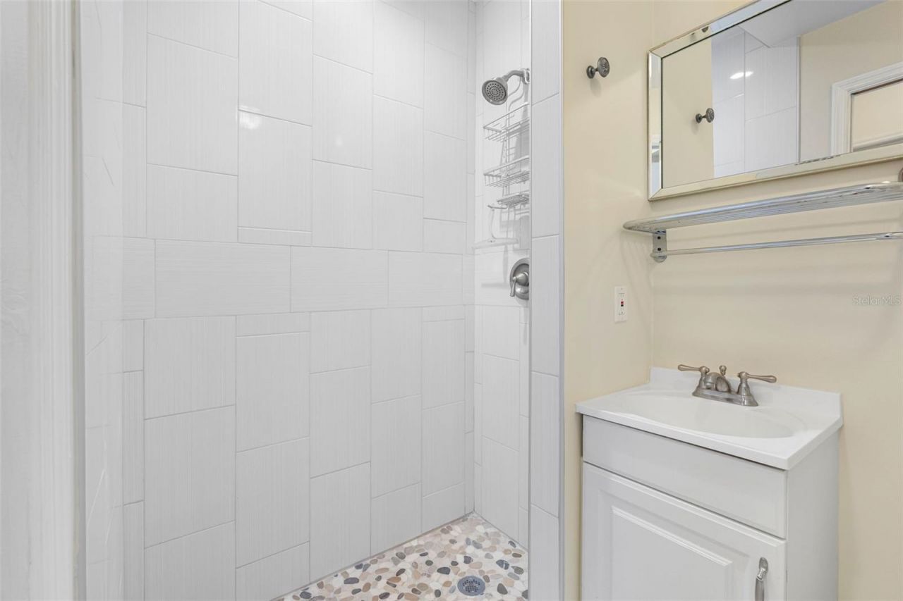 4711 28th Avenue N, Saint Petersburg, FL 33713 Photo