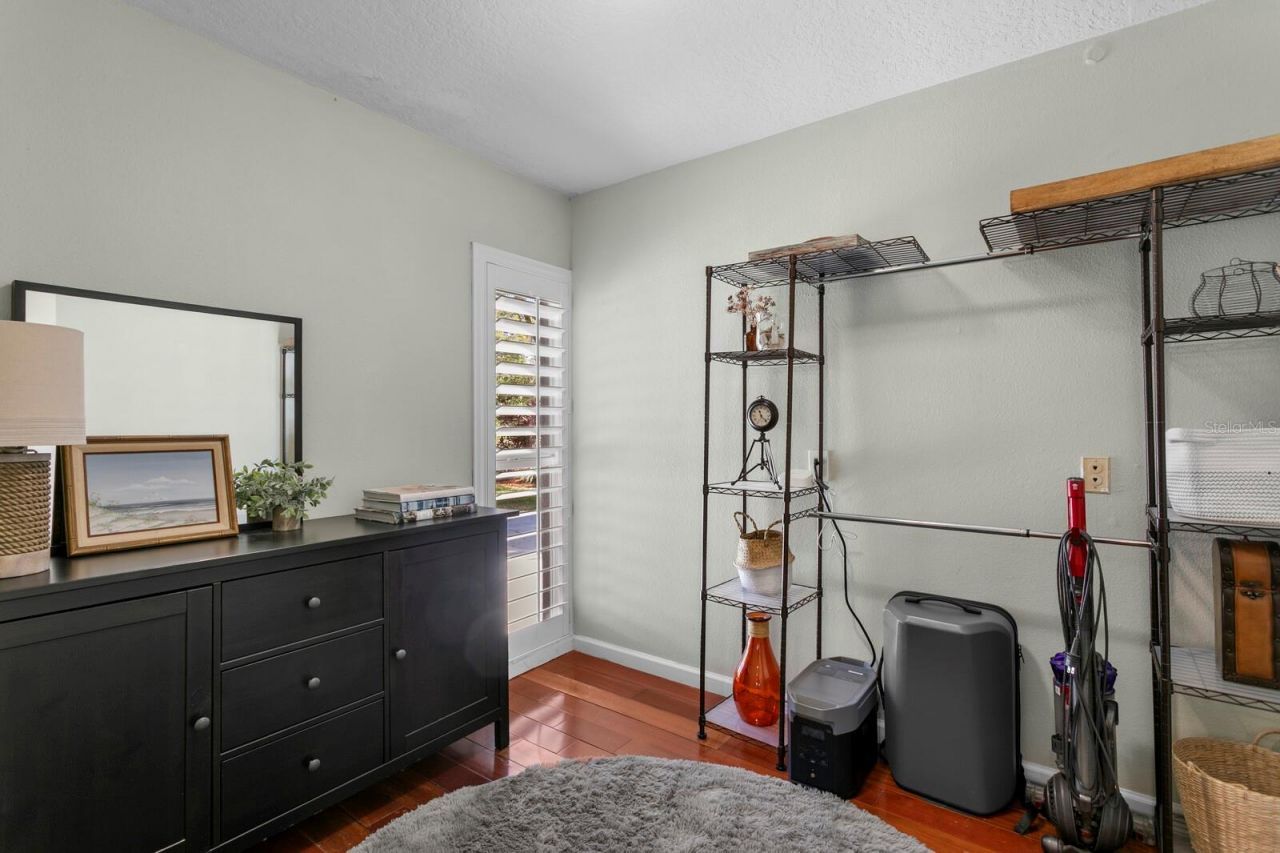 10402 Oakbrook Drive, Tampa, FL 33618 Photo