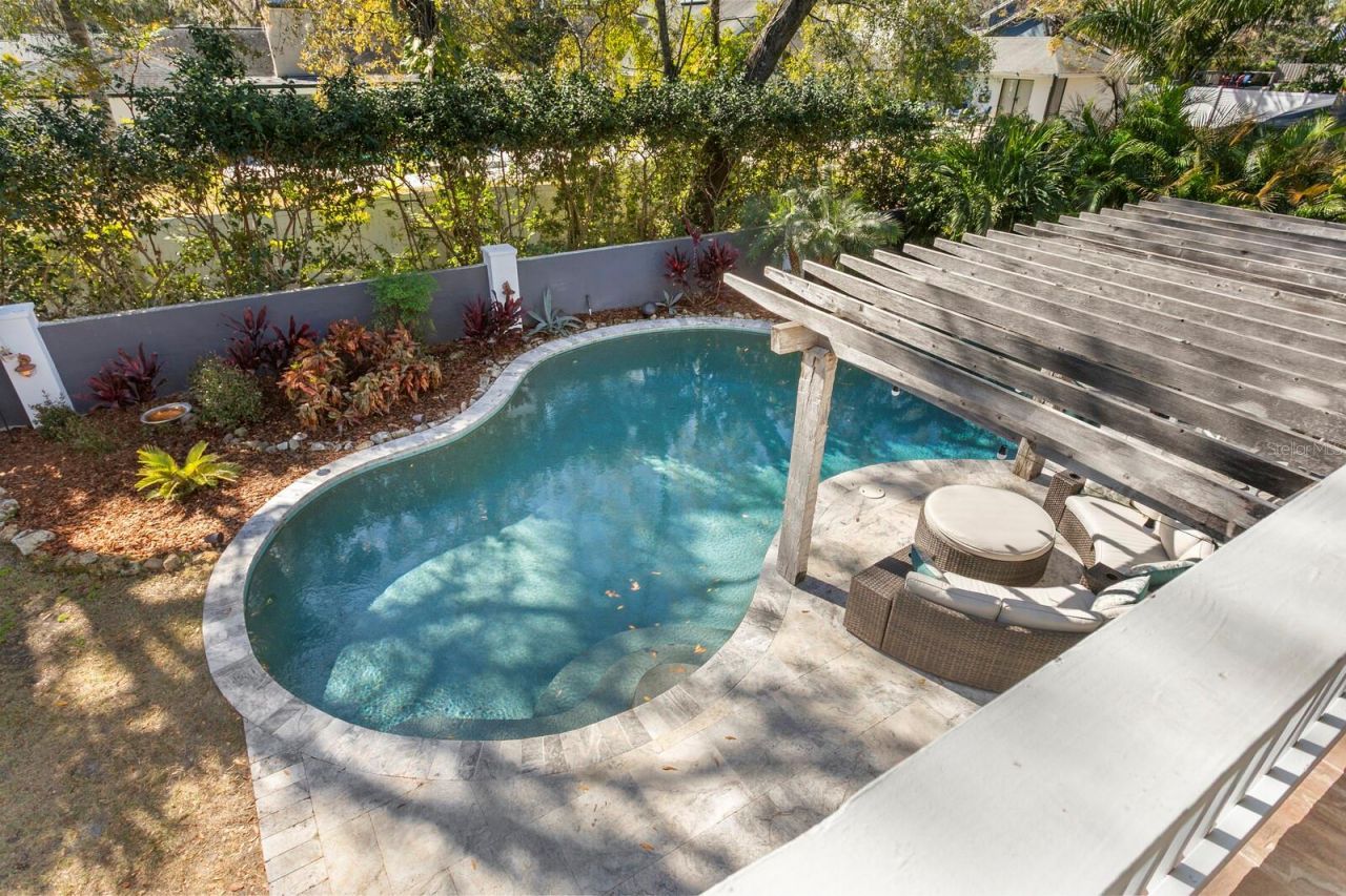 10402 Oakbrook Drive, Tampa, FL 33618 Photo