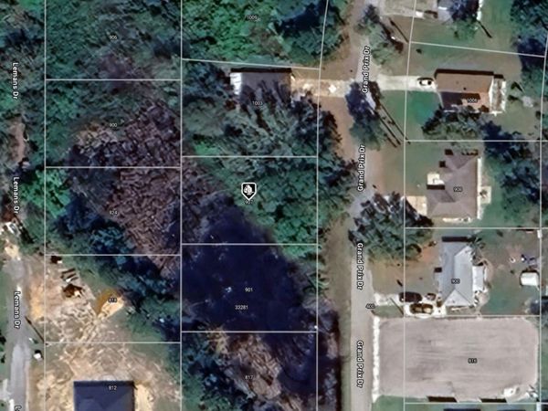 33289 GRAND PRIX DRIVE, SEBRING, FL 33872