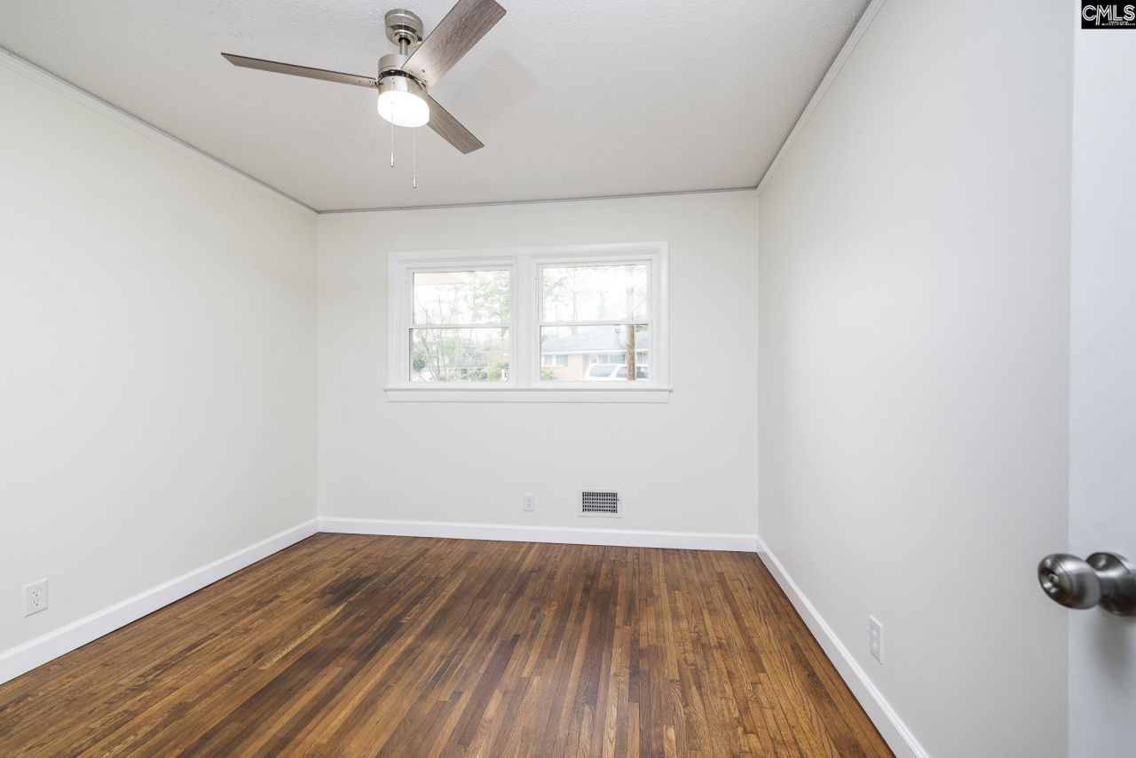 2511 Midland Drive Photo 12