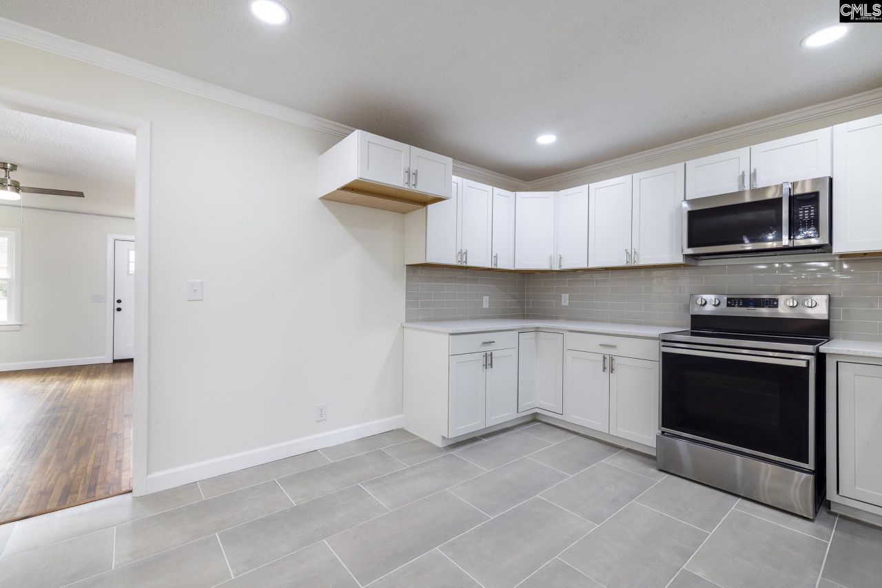 2511 Midland Drive Photo 8