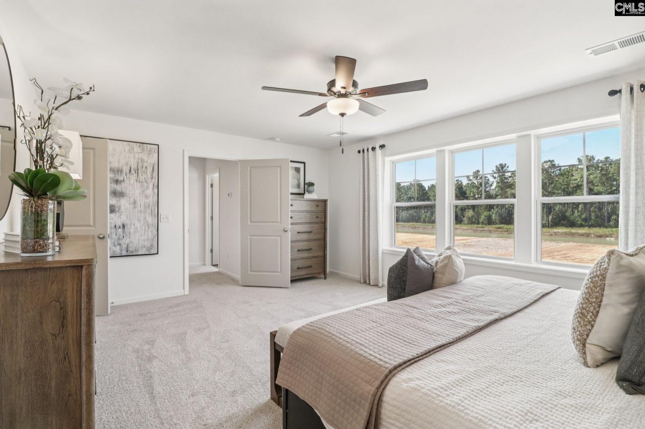 606 Griffon Drive  Photo 21