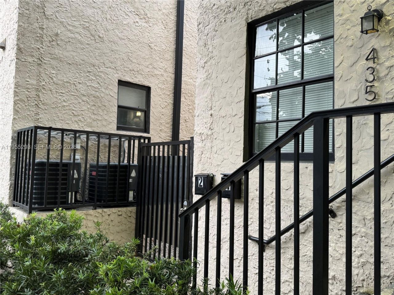 1068 NW 5th St , Miami, FL 33128 Photo