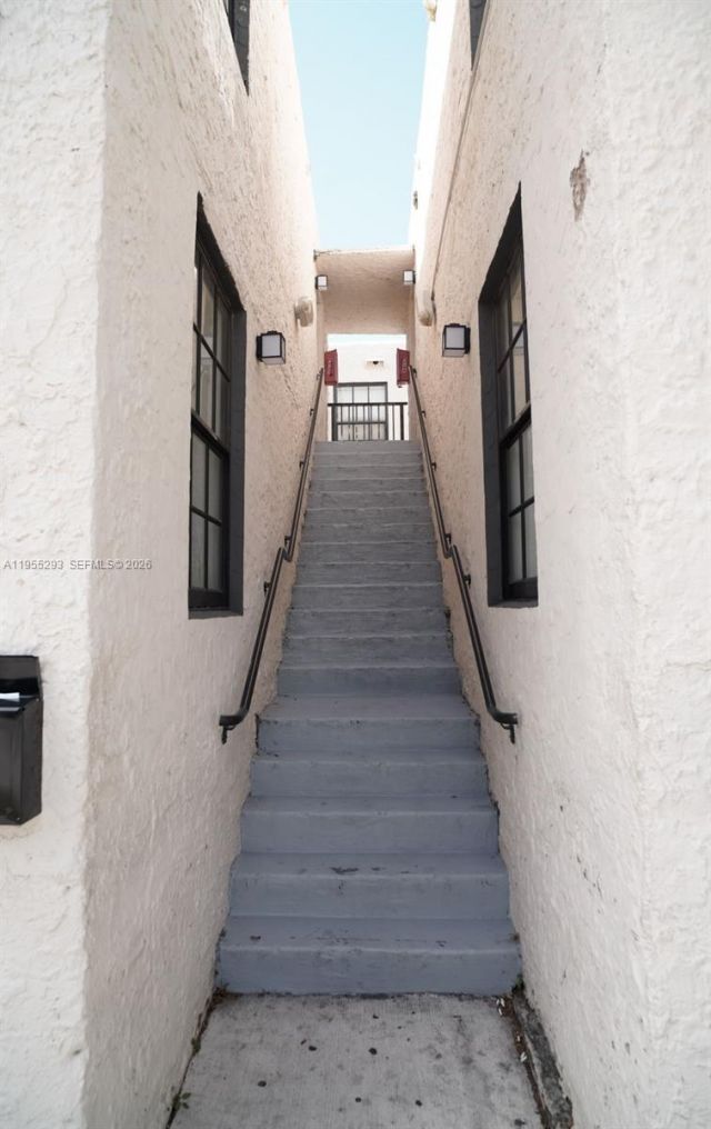 1068 NW 5th St , Miami, FL 33128 Photo