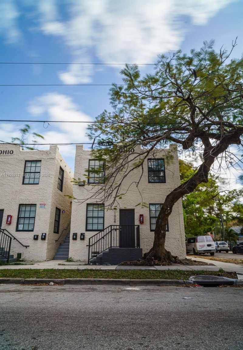 1068 NW 5th St , Miami, FL 33128 Photo