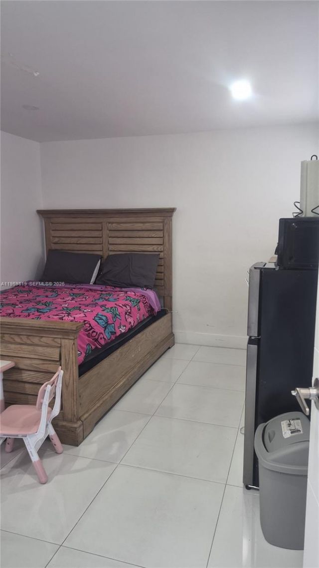 8523 NW 35th Pl , Miami, FL 33147 Photo