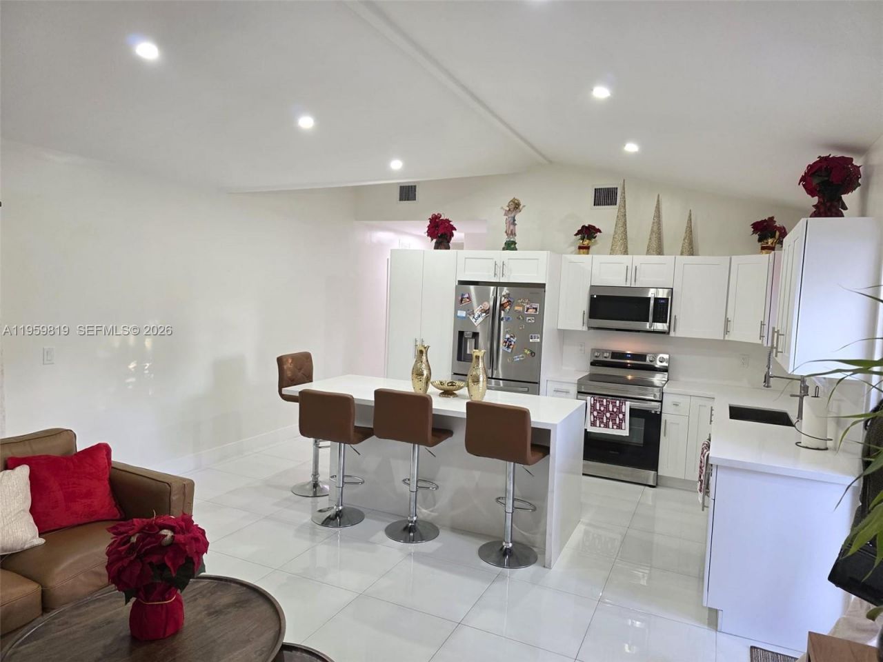 8523 NW 35th Pl , Miami, FL 33147 Photo