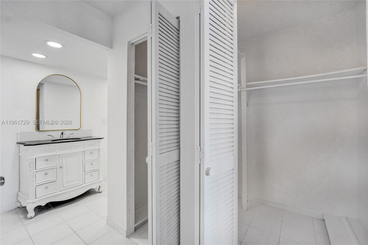 1600 S Ocean Dr, Unit 16B, Hollywood, FL 33019 Photo