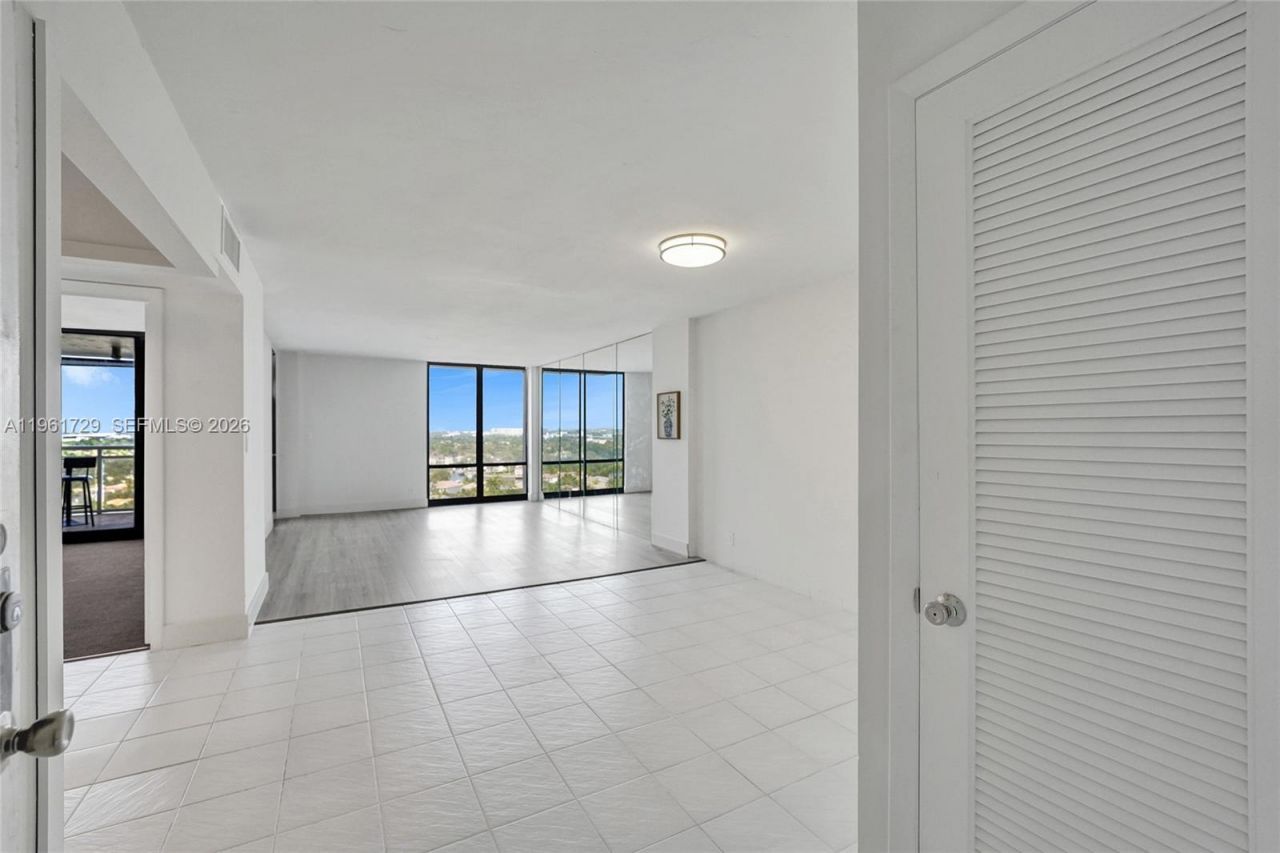 1600 S Ocean Dr, Unit 16B, Hollywood, FL 33019 Photo