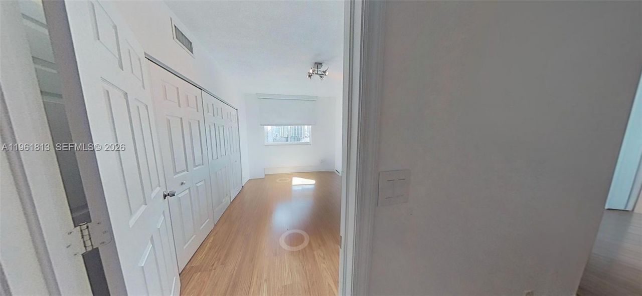 275 NE 18th St, Unit 1705, Miami, FL 33132 Photo