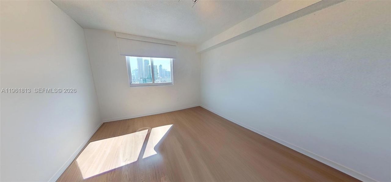 275 NE 18th St, Unit 1705, Miami, FL 33132 Photo
