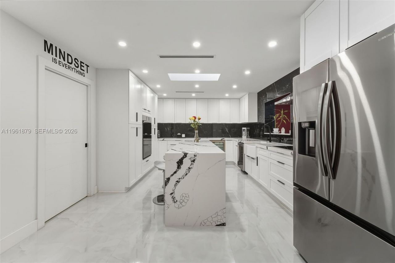 2825 SW 79th Ct, Miami, FL 33155 Photo