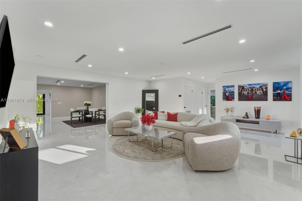 2825 SW 79th Ct, Miami, FL 33155 Photo