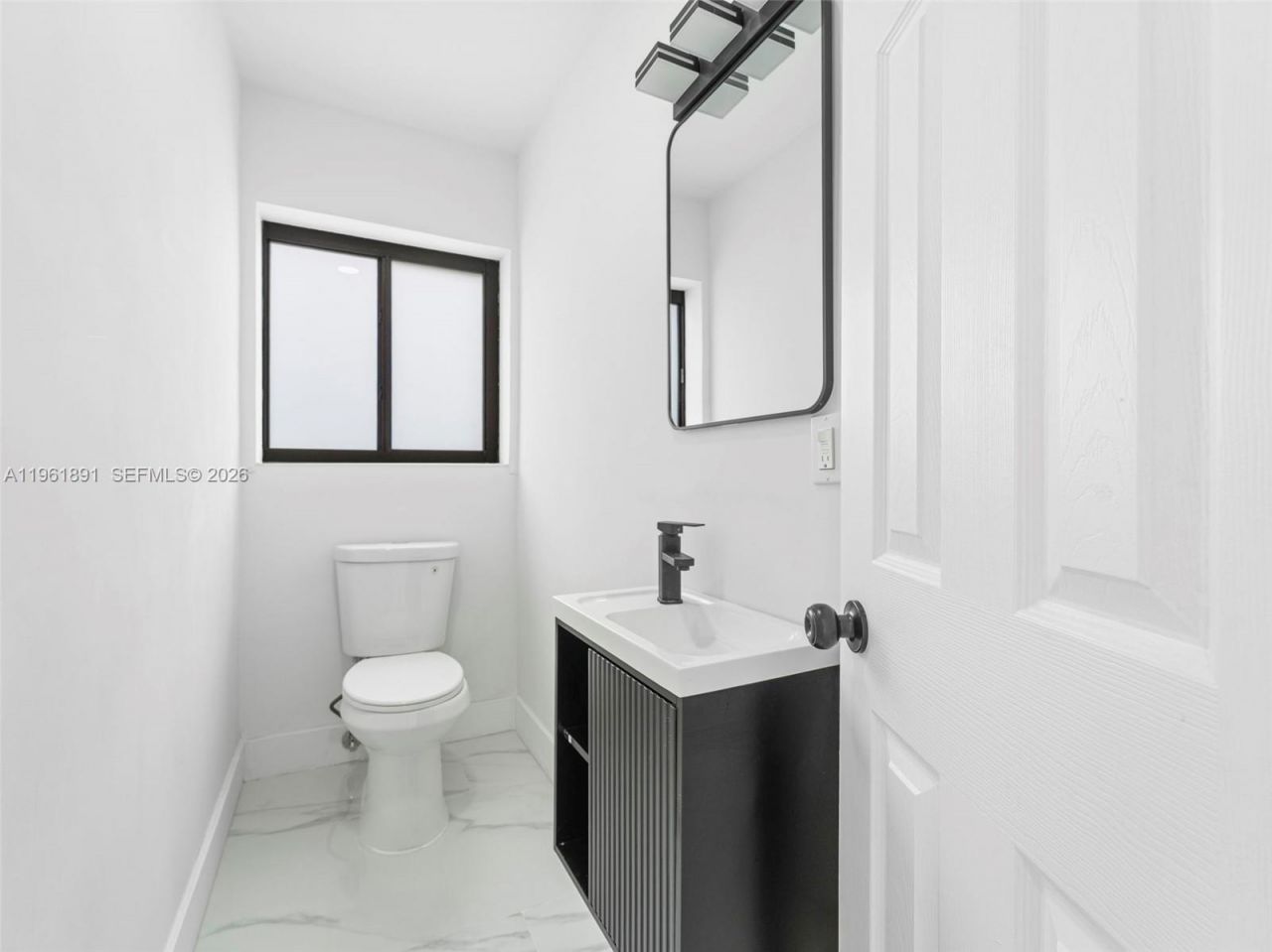 2500 SW 23rd Ter, Miami, FL 33145 Photo