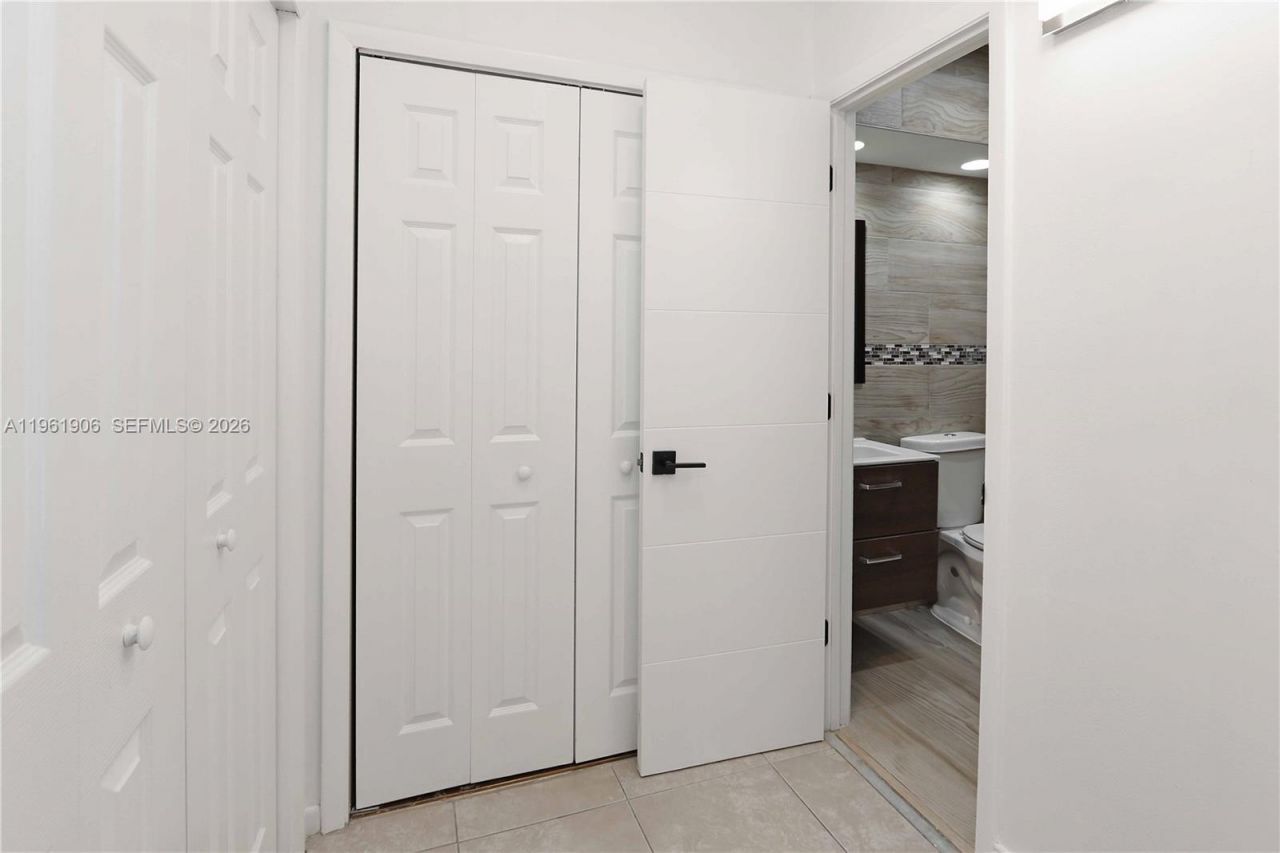 3597 SW 69th Ter, Miramar, FL 33023 Photo