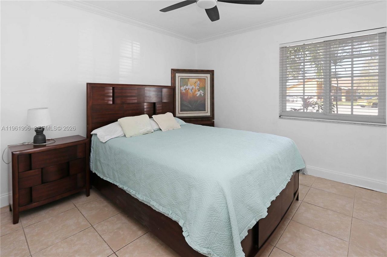 3597 SW 69th Ter, Miramar, FL 33023 Photo