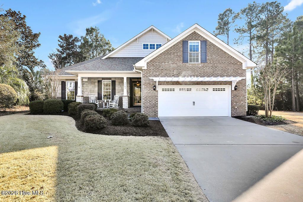 3703 Cinnamon Fern Drive, Southport, NC 28461 Main Photo