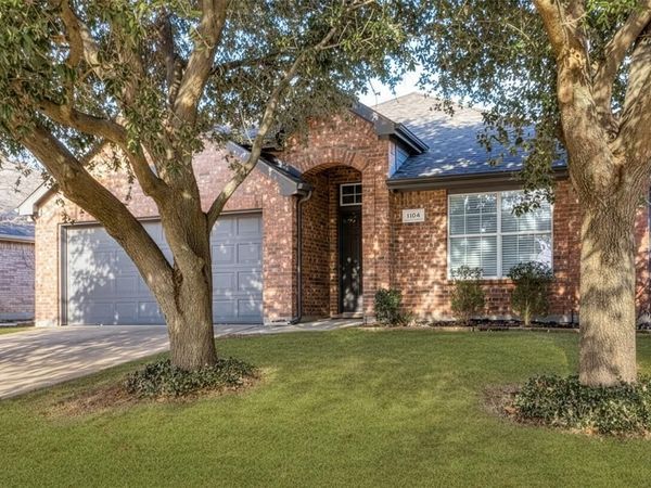 1104 Vista View Drive, Burleson, TX 76028