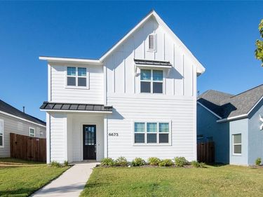 6673 Lake Overlook Drive, Fort Worth, TX 76135
