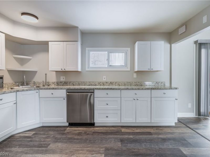 1439 Yale Drive, Brunswick, OH 44212 Photo 10