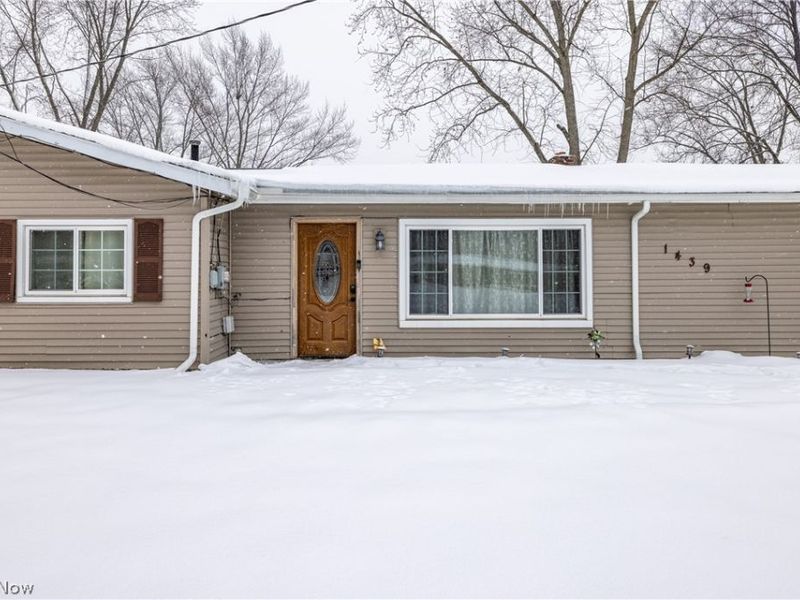 1439 Yale Drive, Brunswick, OH 44212 Photo 2