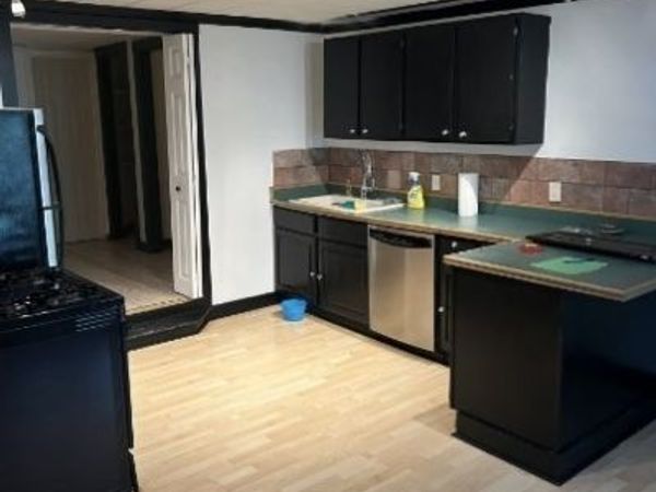 4 1st Ave, Unit 1, Dudley, MA 01571