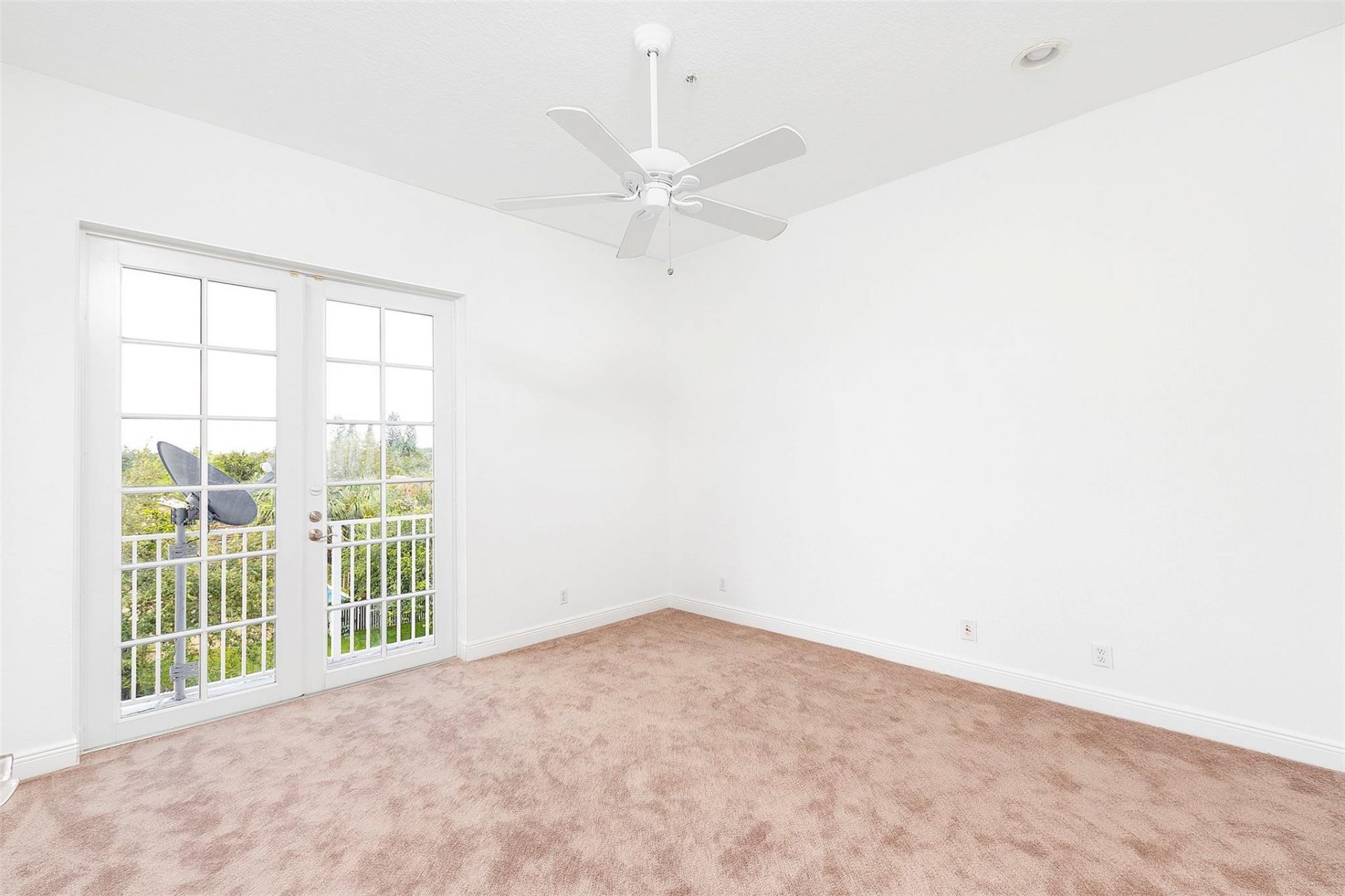 6809 N Laleside Circle, Unit 101, Davie, FL 33314 Photo