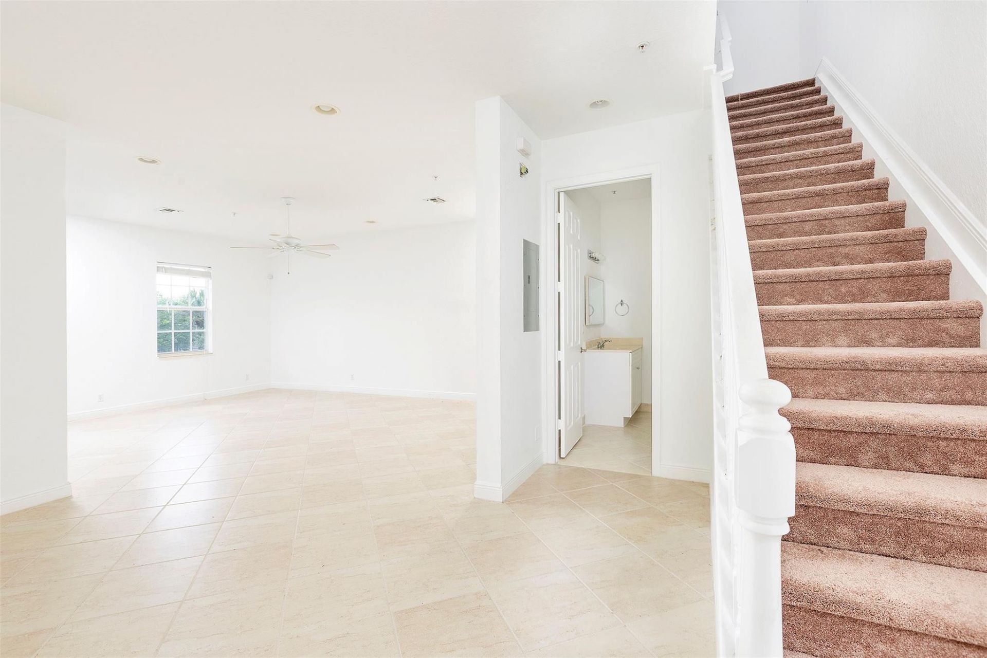 6809 N Laleside Circle, Unit 101, Davie, FL 33314 Photo