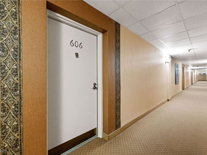 10301 Lake Avenue, Unit 606, Cleveland, OH 44102 Photo 18