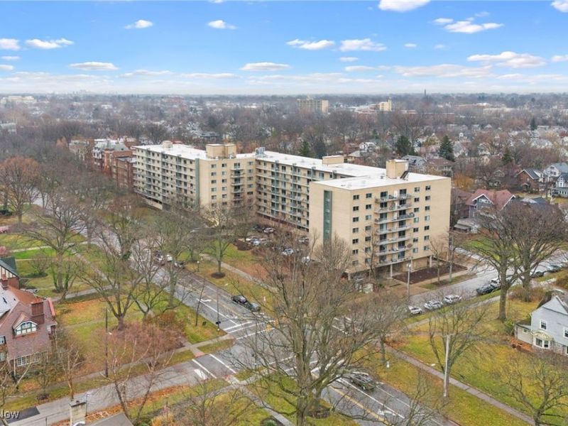 10301 Lake Avenue, Unit 606, Cleveland, OH 44102 Photo 28