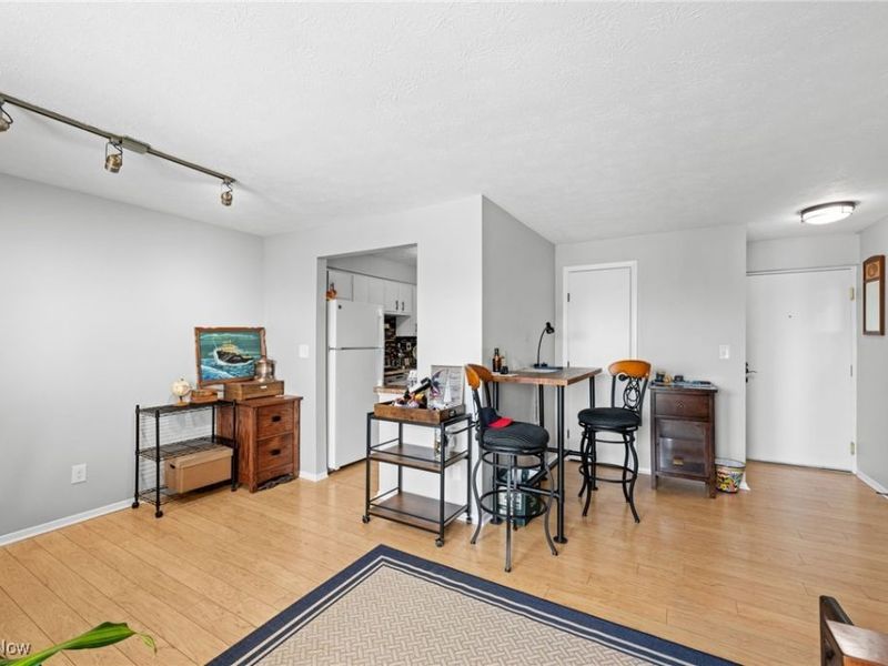 10301 Lake Avenue, Unit 606, Cleveland, OH 44102 Photo 7