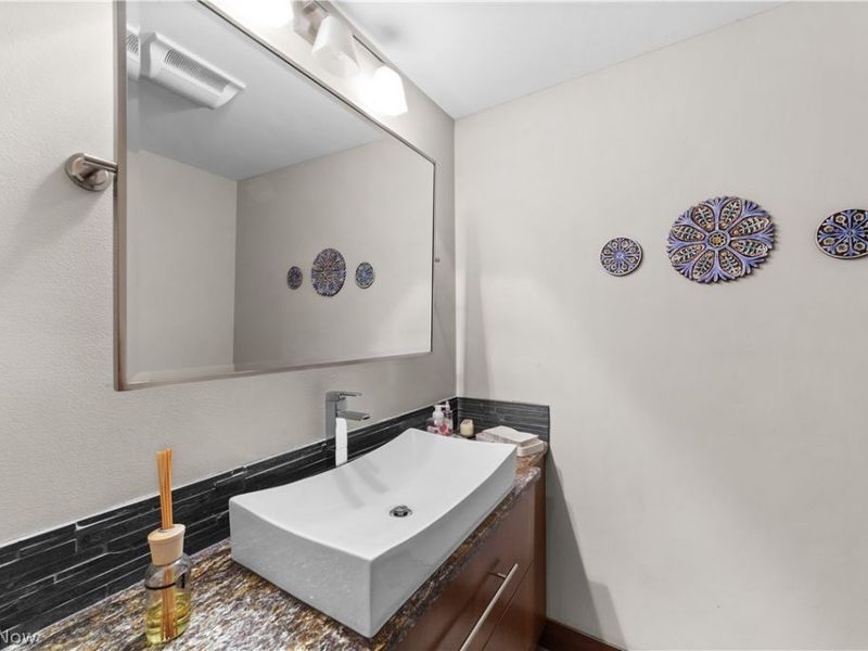 26332 Annesley Road, Beachwood, OH 44122 Photo 32