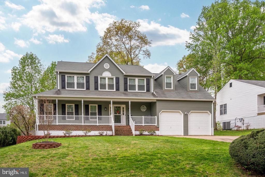 15 Owen Street, Stafford, VA 22556 Main Photo