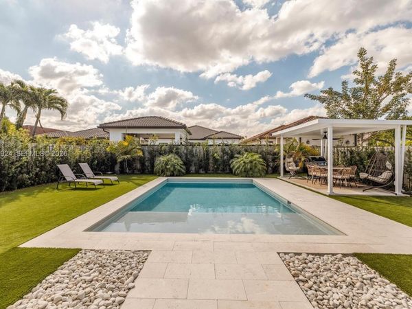 14468 SW 16th St , Miami, FL 33175