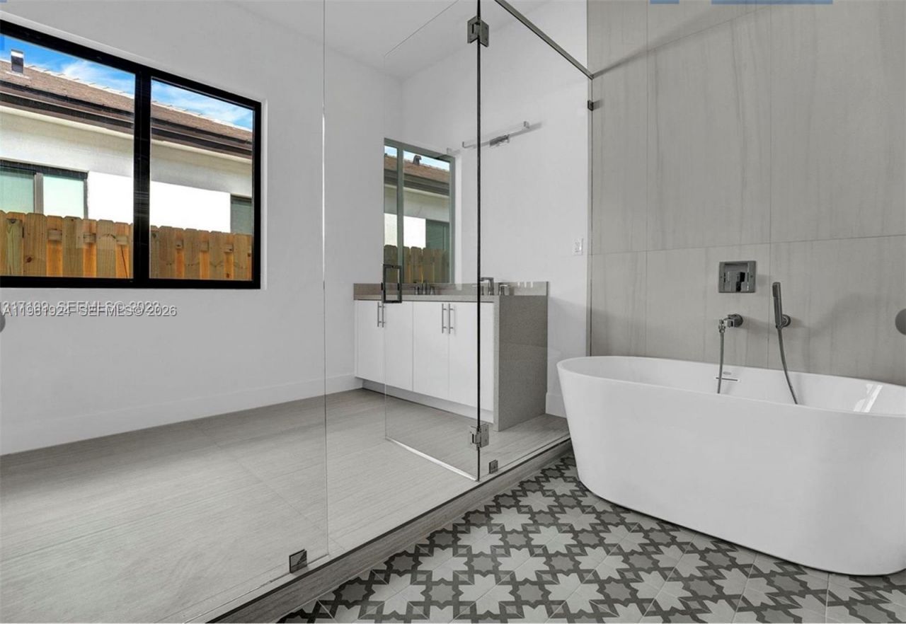 14468 SW 16th St , Miami, FL 33175 Photo